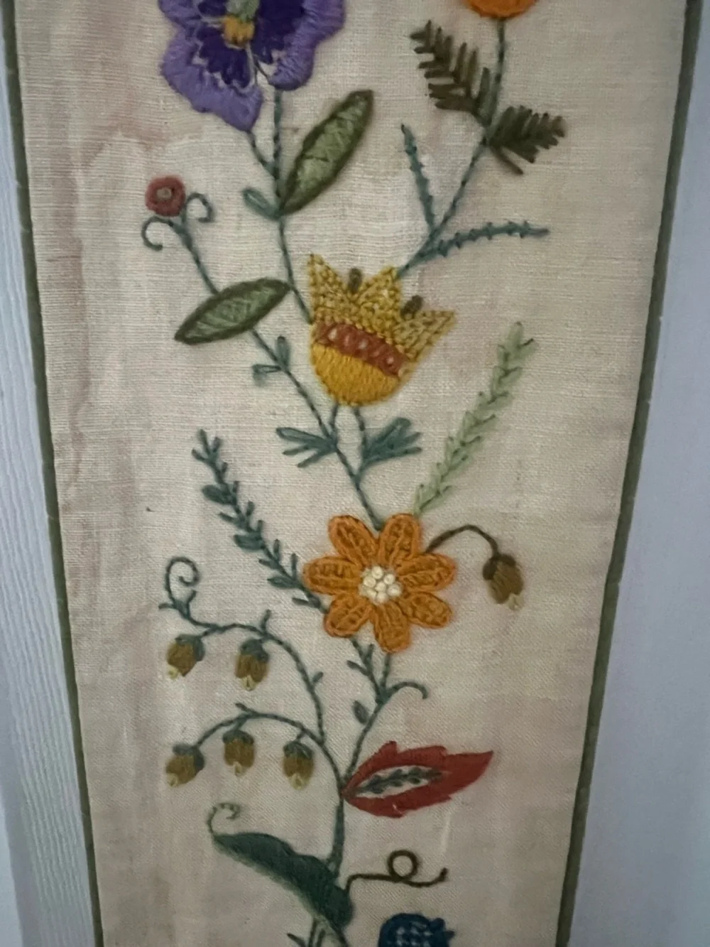 Vintage Embroidered Floral Wall Hanging/Table Runner